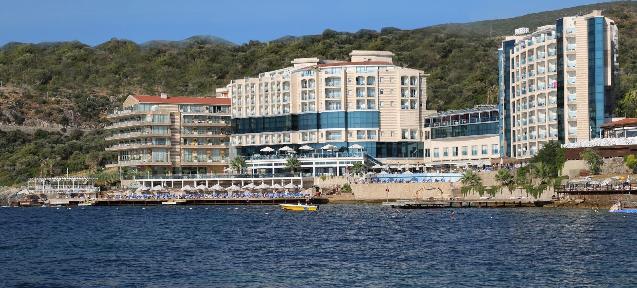 Charisma De Luxe Hotel Transfer