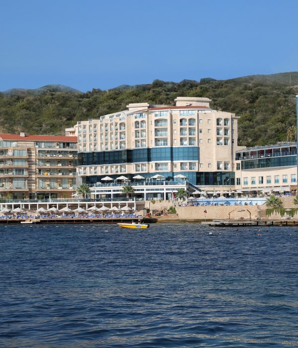 Charisma De Luxe Hotel Transfer