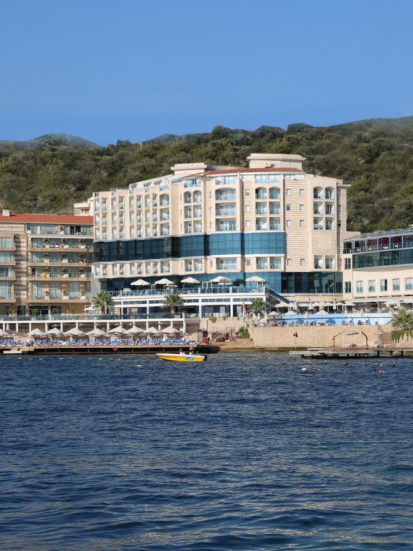 Charisma De Luxe Hotel Transfer