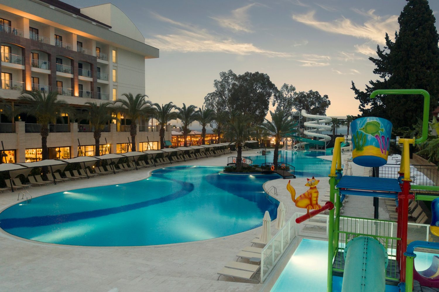 Double Tree by Hilton Kusadasi Transfer
