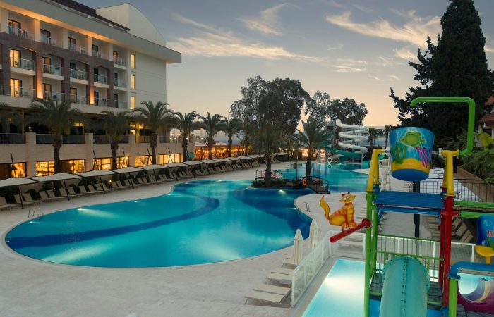 Double Tree by Hilton Kusadasi Transfer