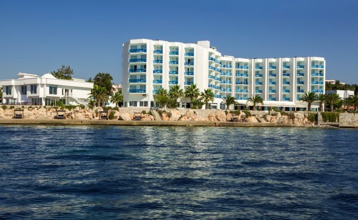Le Bleu Hotel & Resort Transfer
